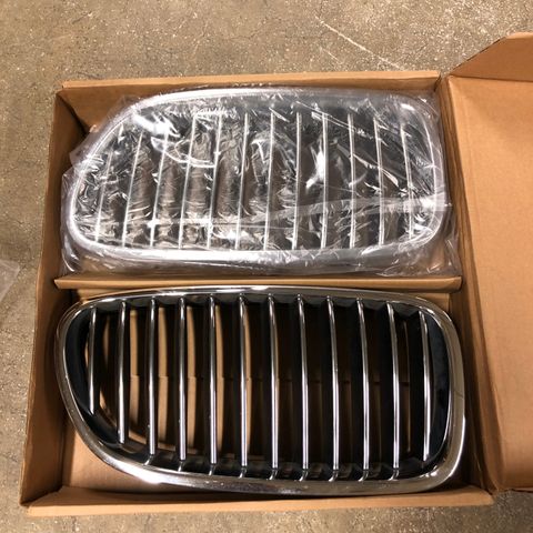 Grill/Gjeller Orig. til BMW 5 serie F10/11 - fra 2012 - Pene