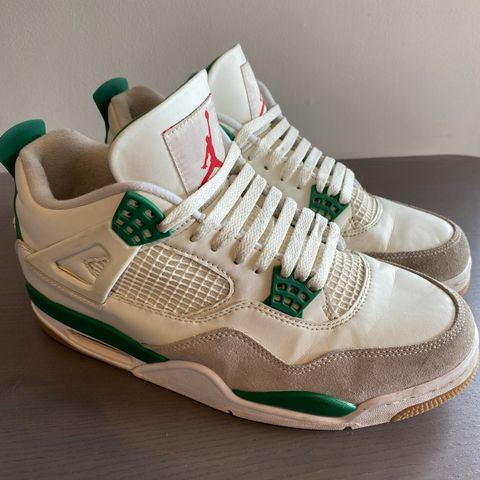 Nike SB x Jordan 4 Pine green str 44