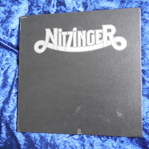 NITZINGER - BLUESY GLIMRENDE HARDROCK - BLOODROCK - JOHNNYROCK