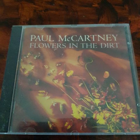 Paul McCarthy Flowers in the dirt
