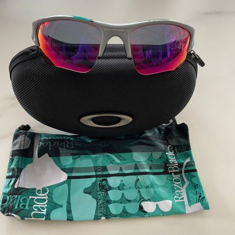 Oakley flak jacket