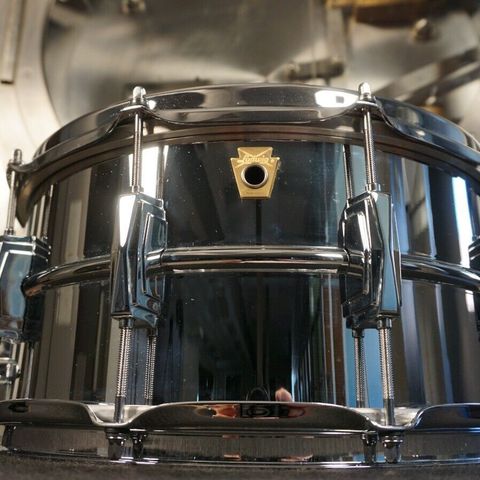 Ludwig LM-402 6.5x14 skarptromme