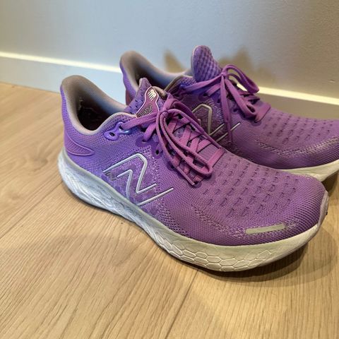 New Balance fresh foam 1080 v12 løpesko str 40