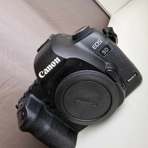 Canon EOS 5D Mark 2