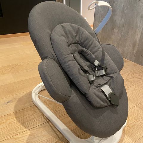 Ubrukt Stokke vippestol/bouncer m/ ekstra trekk