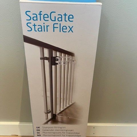 SafeGate Stair Flex (monteringssett for å feste barnegrind)