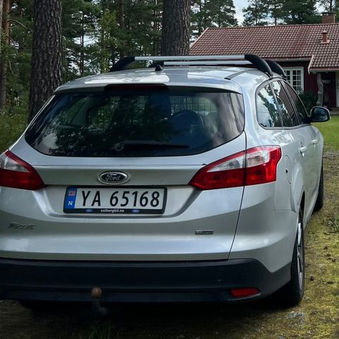 Thule takstativ Ford Focus