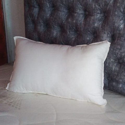 Comfy pillows for sale - Behagelige puter selges(helt ny)