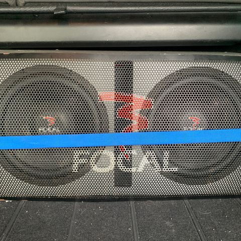 Focal dobbel 10 basskasse