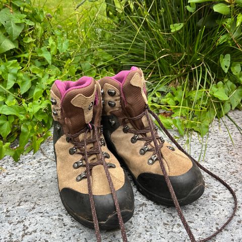 Fjellsko Vibramsåler Gore tex 40