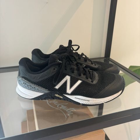 New Balance sneakers str 41,5