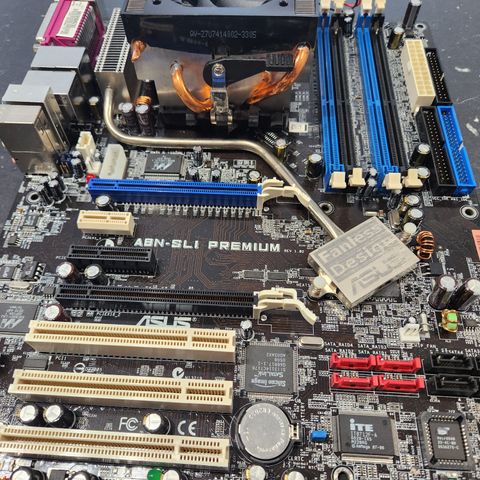 Amd og intel hovedkort + cpu+ lga ram