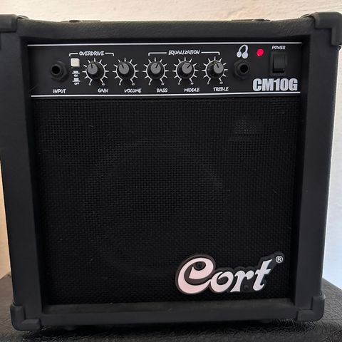 Ny pris - Cort 10W gitarforsterker