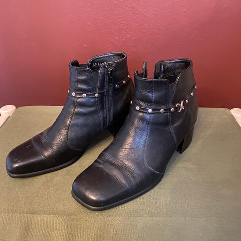 Svarte boots