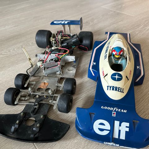 Original Tyrell six wheeler RC