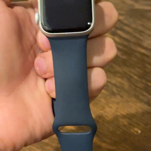 Apple Watch SE