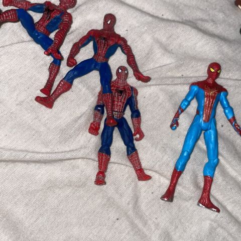 Spiderman figurer til salgs