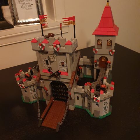 7946 King's Castle Kingdoms