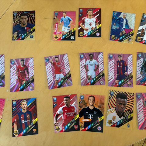 Match Attax og FIFA 365 fotballkort