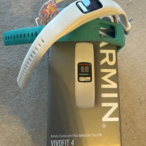 Garmin Vivofit 4, 200kr