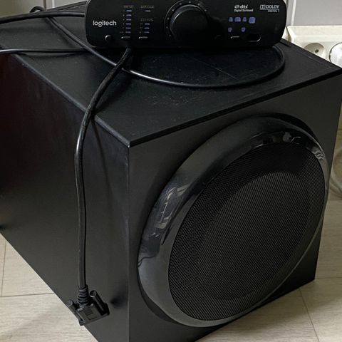 Logitech subwoofer/datahøytalere