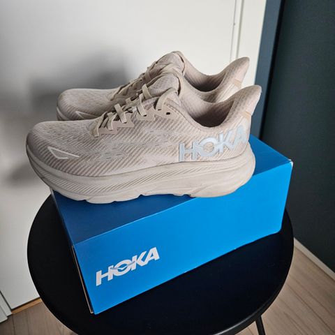 Hoka W Clifton 9 sko, Str. 36 2/3