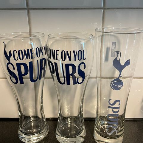 Tottenham glass