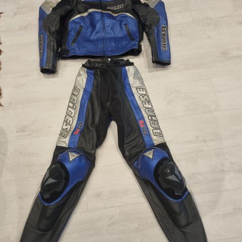 Dainese MC klær tilsalgs