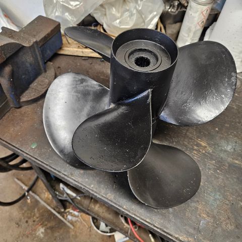 Originale Volvo penta Duoprop B3 propeller selges