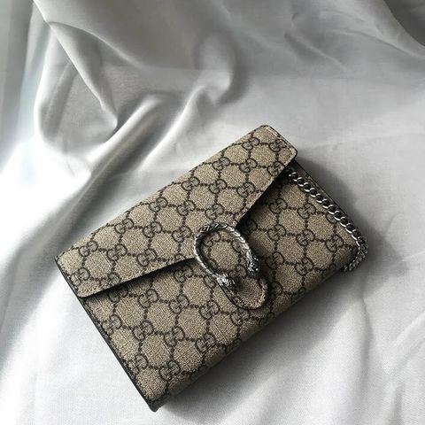 Gucci chain wallet