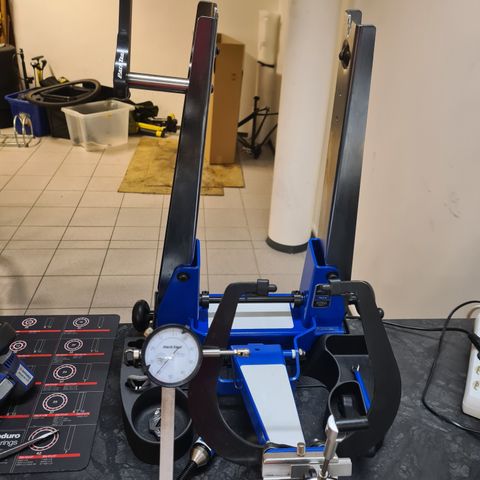 Park Tool TS-4.2 hjulrettestativ med mye ekstrautstyr