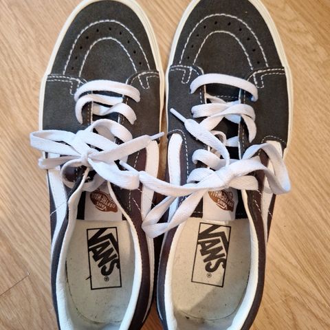 Vans sk8 low - strl.40 - Kun brukt en gang!