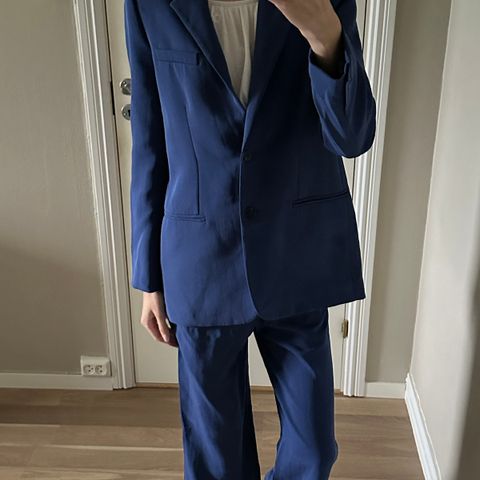 Blå blazer fra Zara str. xs