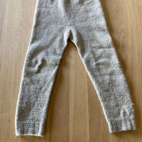 Strikket bukse i ull (ca str 3 år)
