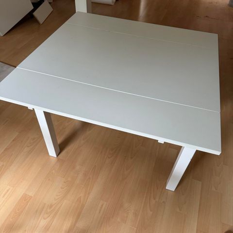 Klaffebord/kjøkkenbord