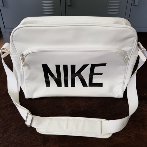 Nike skulderveske