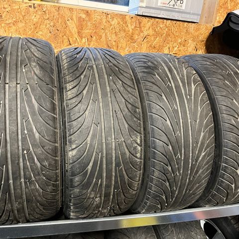 Dekk på felg 205/40 R17