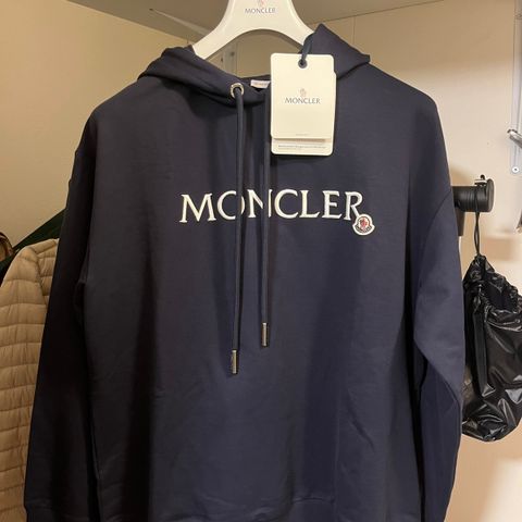 Moncler Embroidered Hoodie (L)