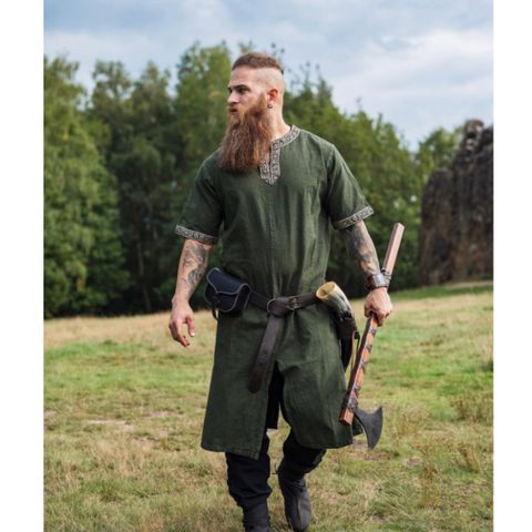 Vikingklær tunika 4xl og bukse 3xl mann