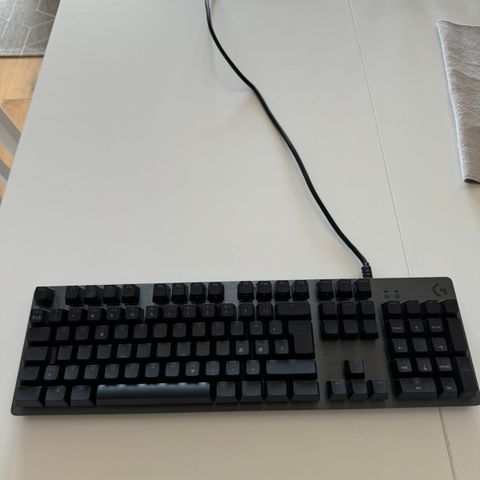 Logitech G513 Carbon RGB Mekanisk Tastatur