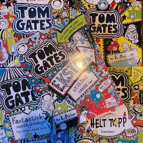 Fem Tom Gates-bøker