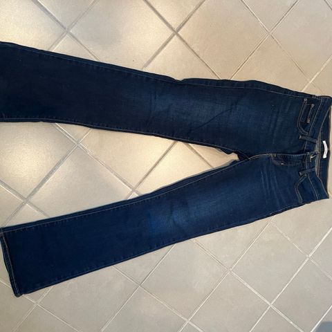 Levis bootcut w26 L30