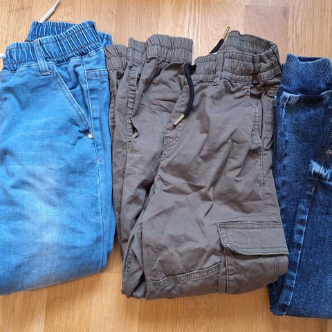 Baggy jeans og cargo bukse fra kappahl og lindex str 134