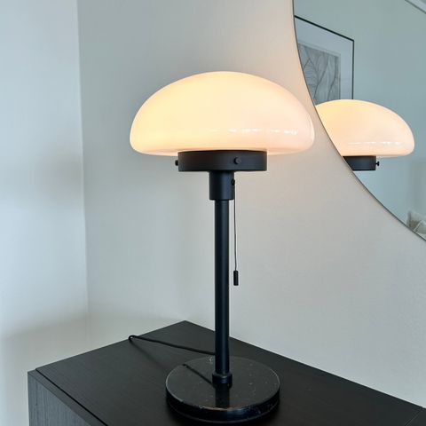 Funkle bordlampe