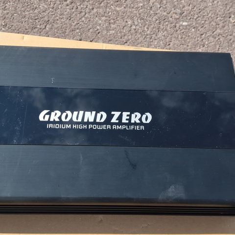 Ground Zero GZIA 1.600HPX-II bil forsterker til subwoofer