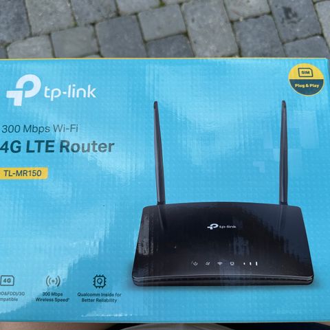 TP-link WIFI Router.