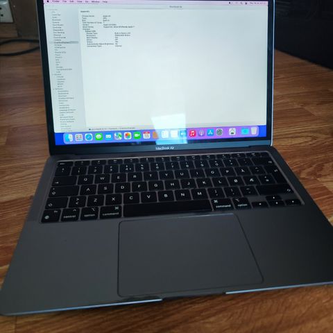 MacBook Air m1 13 - 256gb Reservert