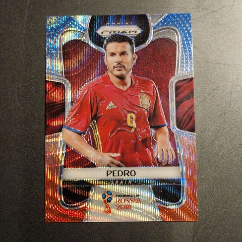 Pedro Spania Red Blue Wave Panini Prizm WC 2018