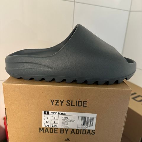 Yeezy slide slate marine