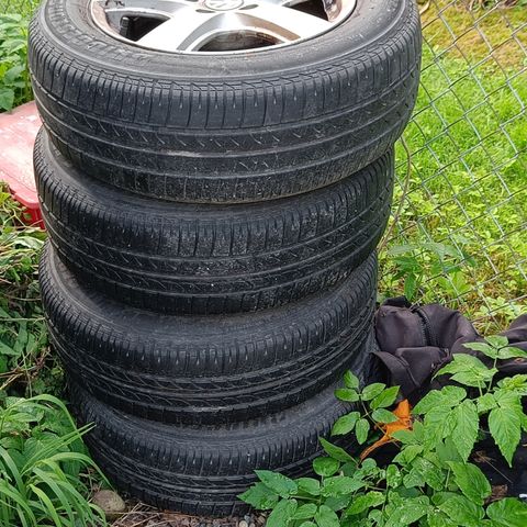 Hjul sommerdekk og felg 195/65R15